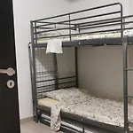 2br-7 Guests-free Parking-pool-aircon * Паралимни